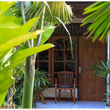 Donna Homestay Sanur  Exterior photo