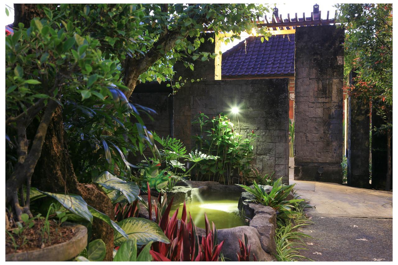 Donna Homestay Sanur  Exterior photo